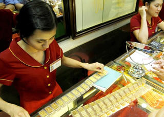 Chóng mặt với vàng