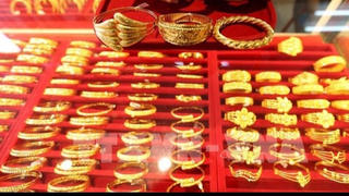 Sáng 1/12: Giá vàng giảm xuống dưới mốc 54 triệu đồng/lượng