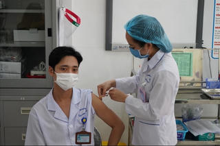 Quảng Ninh: Dự kiến tiêm vaccine Covid-19 cho trên 2.000 đối tượng ưu tiên trong đợt 1 