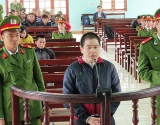 Trùm ma túy Tàng 'keangnam' quả quyết bố, vợ, và em nuôi không phạm tội
