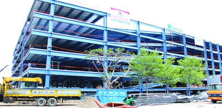 Khai trương nhà xe 5 tầng ở sân bay Tân Sơn Nhất