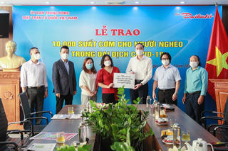 Báo Đại Đoàn Kết phát động chương trình 'Cơm cho người nghèo trong đại dịch Covid-19'