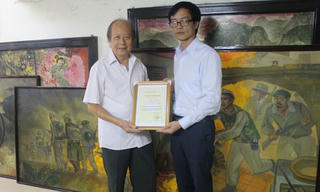 Trưng bày hiện vật, tài liệu hiến tặng Bảo tàng Hà Nội