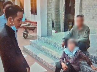 Gã trai lừa tiền, khống chế tình dục phụ nữ đang trục trặc hôn nhân