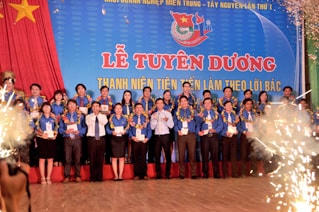Tuyên dương thanh niên tiên tiến khối doanh nghiệp khu vực miền Trung, Tây Nguyên