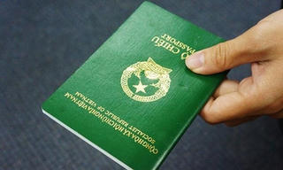 Đề xuất cấp hộ chiếu tạm thời thay giấy thông hành