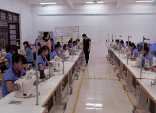 Gỡ khó cho trường nghề