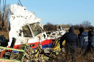 Tìm thấy thêm nhiều phần thi thể vụ rơi máy bay MH17