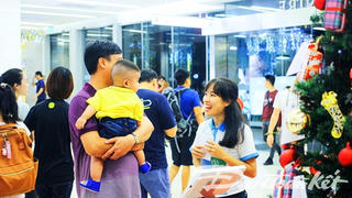 ‘Light up Hope – Thắp sáng hy vọng’ gây quỹ cho trẻ em có hoàn cảnh khó khăn