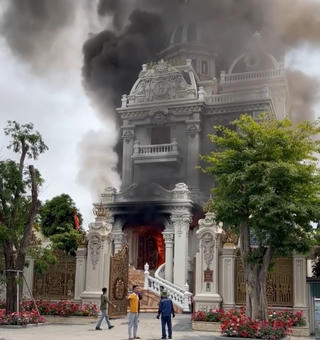 Thông tin mới nhất về 2 vụ cháy lớn xảy ra liên tiếp ở Quảng Ninh 