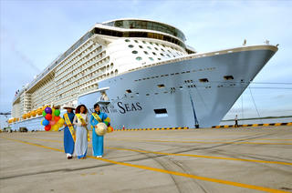 Việt Nam chú trọng ngành du lịch tàu biển