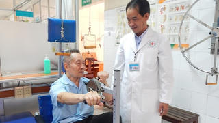 Bệnh nhân đột quỵ nhiều, cơ sở điều trị ít