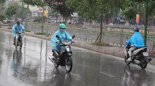 Đêm nay Bắc Bộ trời trở lạnh, mưa rào rải rác