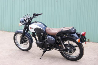 Kawasaki W250 2018 - môtô hoài cổ đã có mặt tại Việt Nam