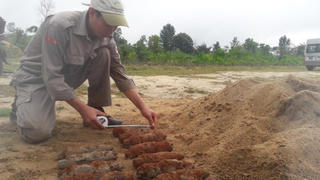 Quảng Trị: Phát hiện hầm đạn pháo dưới nhà dân