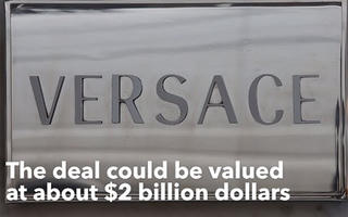 Michael Kors thâu tóm Versace với giá 2,2 tỷ USD