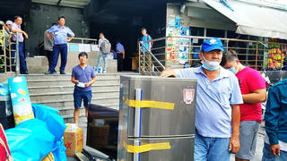 Sau vụ cháy 13 người chết, hàng loạt căn hộ ở chung cư Carina bị mất trộm