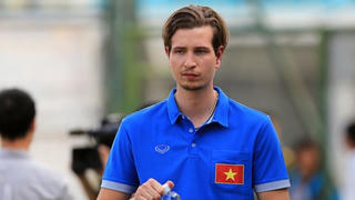 VFF dự định sa thải chuyên gia thể lực người Đức