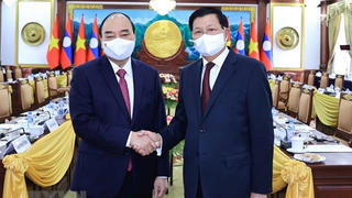 Thúc đẩy quan hệ hợp tác Việt Nam-Lào trên tất cả các lĩnh vực