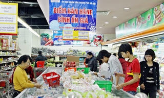 Hà Nội chấm dứt việc hỗ trợ bình ổn thị trường các mặt hàng thiết yếu