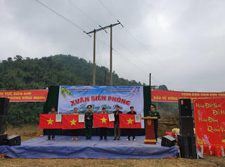 Xuân biên phòng ấm lòng dân bản