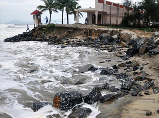 Vì sự bình yên của biển Cửa Đại