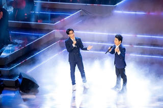 Trọng Tấn lần đầu song ca cùng con trai 16 tuổi