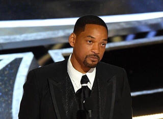 Will Smith bị 'cấm cửa' dự lễ Oscar trong 10 năm