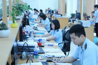 Hải quan Hải Phòng lắp camera sau phản ánh cán bộ đòi 'bôi trơn'
