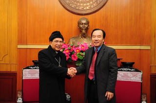 Phó Chủ tịch Ngô Sách Thực tiếp đoàn Giám mục Giáo phận Hưng Hóa