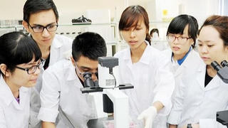 Trao giải thưởng ‘Sinh viên nghiên cứu khoa học’