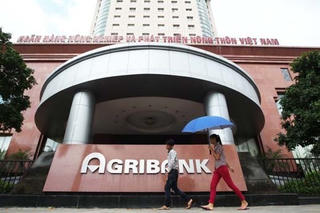 'Siêu lừa' đưa 2 ngân hàng vào thế tranh giành quyền lợi