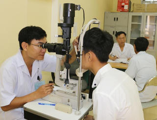 Hà Nội: Xét tuyển đặc cách bác sĩ nội trú và thủ khoa xuất sắc