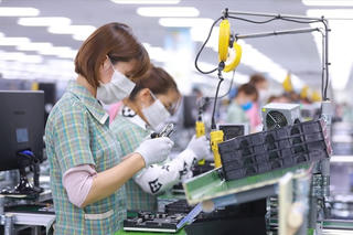 Đề xuất hỗ trợ lao động gặp khó, mất việc 27 nghìn tỷ đồng