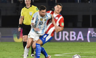 Messi ‘tịt ngòi’, Argentina đứt mạch toàn thắng tại vòng loại World Cup