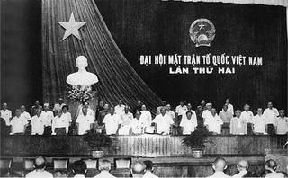Bài 2: Đại hội II: Phát huy quyền làm chủ tập thể của nhân dân