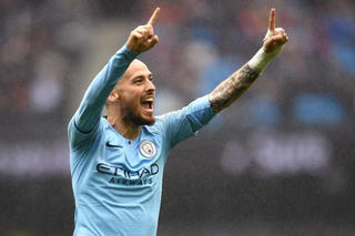 5 tiền vệ xuất sắc nhất thế giới mùa giải 2018/19