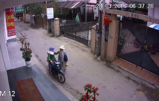 Bắt kẻ ‘thôi miên’ lấy tài sản giữa đường