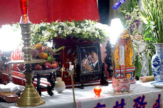 Gia đình, bạn bè vẫn chưa tin... NSƯT Quang Lý ra đi