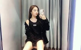 Khởi tố 'tú bà' môi giới nam HLV thể hình bán dâm