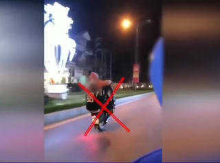 Khoe clip ‘bốc đầu’ xe máy lên mạng, 4 thanh niên nhận kết đắng