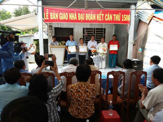 Nhân rộng những mái ấm tình thương