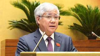 Quốc hội lắng nghe Báo cáo tổng hợp ý kiến, kiến nghị của cử tri và Nhân dân 