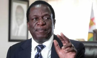 Tân tổng thống Zimbabwe thay thế hai Bộ trưởng