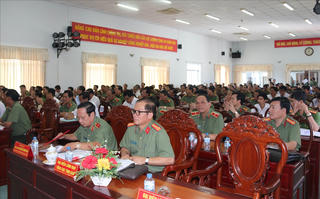 Vận động tín đồ Phật giáo Hòa Hảo tham gia bảo đảm ANTT