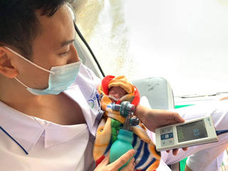 Sản phụ sinh non 'vượt cạn' thành công nhờ hội chẩn trực tuyến