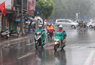 Không khí lạnh ảnh hưởng Bắc Bộ, gây mưa vừa, mưa to