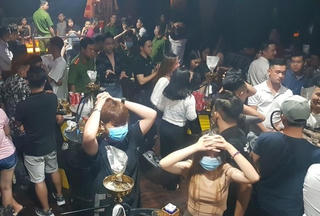 Cần Thơ: Kiểm tra quán bar, phát hiện 6 người dương tính với ma túy