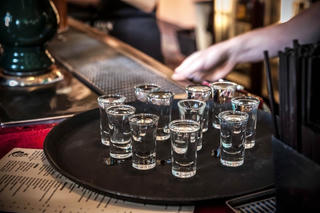 Quốc gia nào uống rượu nhiều nhất thế giới?