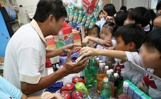 Không quảng cáo, kinh doanh nước ngọt có ga trong trường học